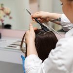 مدرک آرایشگری چه کاربردی دارد و برای چه کسانی ضروری است؟